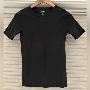 Women’s JCrew black short sleeve size small